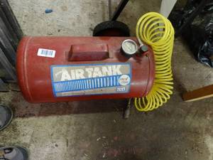 lot 1034 image: Small Air Tank and Hose