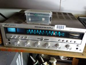 lot 1045 image: Quality Marantz 2265 Receiver Tested and Working