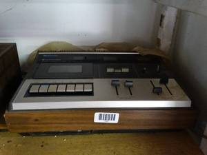 lot 1047 image: Kenwood Stereo Cassette KX-700