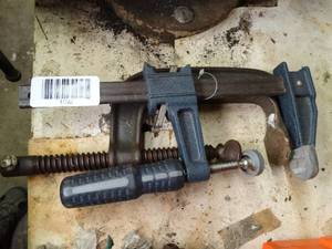 lot 1082 image: 2 Clamps