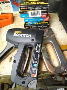 lot 1087 image: Staple Guns and Staples