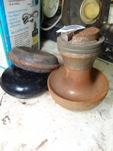 lot 1093 image: Odd Vice and Leather Weights