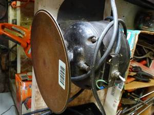 lot 1101 image: Bench Grinder  Sander