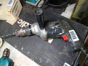 lot 1144 image: Skil 12 Electric Drill