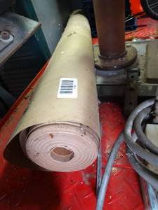 lot 1132 image: 3ft Wide Roll of Paper