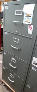 lot 1155 image: 4 Drawer Metal File Cabinet wo Contents
