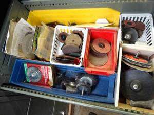lot 1162 image: Rotary Sanding Discs Lot