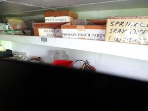 lot 1196 image: Sprayer  Torch  Sprinkle Parts Lot