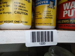 lot 1220 image: New Bird Feeder an Misc Yard Chemicals