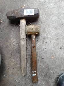 lot 1242 image: 2 hammers