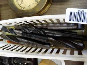 lot 1266 image: Lot of End Mills  Drills