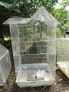 lot 1427 image: Tall Quality Metal Bird Cage