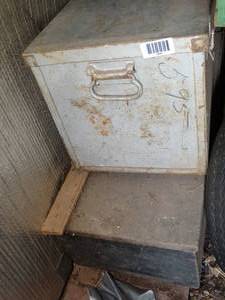 lot 1444 image: Lot of Empty Wood Cases