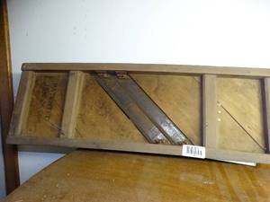 lot 1360 image: Antique 1909 Slicer