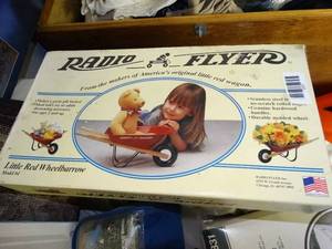 lot 1371 image: Doll Sized Radio Flyer Wagon