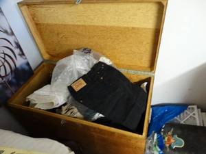 lot 1373 image: Large Trunk - Chest full of  Clothes