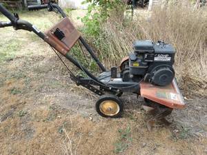 lot 1434 image: Front Tine Yard Cultivator