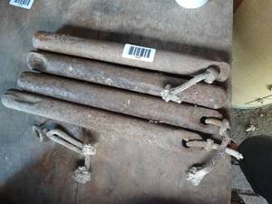 lot 1478 image: 4 Heavy Vintage Window Weights