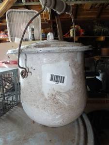 lot 1490 image: White Enameled Bucket with Lid