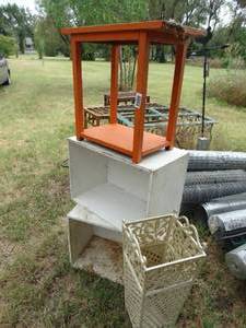 lot 1551 image: Misc Wood Items