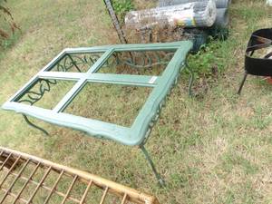 lot 1554 image: Lot of 2 Wicker  1 Metal Table missing Glass