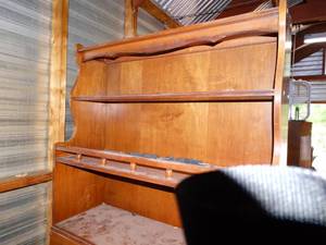 lot 1495 image: Cabinet Top  Wood Shelves