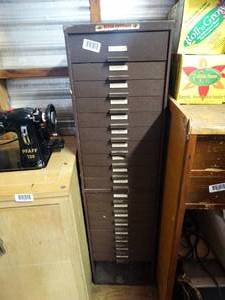 lot 1505 image: WOW - L00K  Flexo Crystals Metal Cabinet w 100s of New Crystals