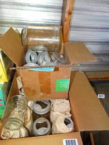 lot 1509 image: Odd Lidded Old Ball Mason Jars Lot