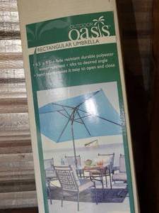 lot 1516 image: Oasis Umbrella