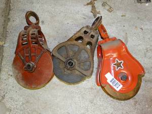 lot 1579 image: 3 Vintage Wood Block Pulleys