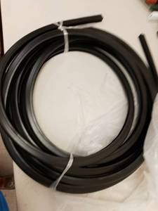 lot 7149 image: Garage door seal 78 x 20