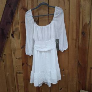lot 9924 image: FASHION TIE BACK TOP DRESS SIZE XL