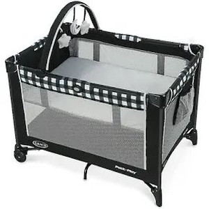 lot 6103 image: Graco� Pack ��n Play� On the Go�� Playard in Kagen