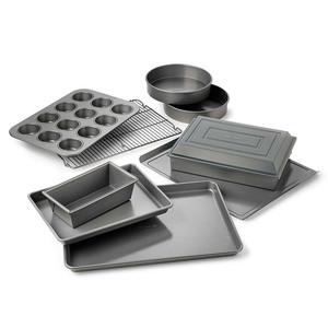 lot 6128 image: Calphalon Nonstick 10 Piece Bakeware Set