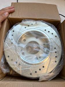 lot 864 image: Brake rotors drilled & slotted. 2016-2017 Honda Civic Coupe (Rear Set Only)