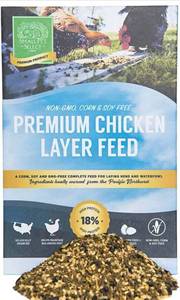 lot 902 image: Small Pet Select Chicken Layer Feed. Non-GMO, Corn Free, Soy Free. Locally Sourced in The Pacific Northwest. Made in Small Batches Ensuring The Product, 18% Protein, 20 lb