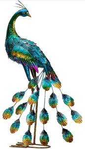 lot 994 image: Metal Peacock Garden Statue and Sculpture