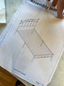 lot 1017 image: Metal bed frame, twin, brushed gold