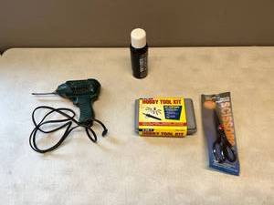 lot 1146 image: Hobby tool kit, soldering gun, multipurpose scissors and one can of all purpose lubricant