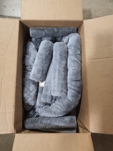 lot 2115 image: Multi Tier Cat Scratching Post
