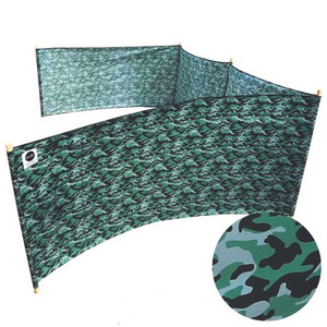 lot 3219 image: Forest Camo Pro Beach Recycled Polyester Rip-Stop 20 Ft Lightweight Windscreen Privacy Screen WindBlocker Free Matching Shoulder Bag