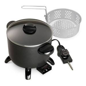 lot 2940 image: Presto 06006 Kitchen Kettle Multi-Cooker Steamer
