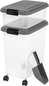 lot 3040 image: IRIS Set Of 2 Pet Food Containers