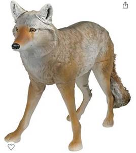 lot 77021 image: Flambeau Outdoors 5985MS-1 Lone Howler Coyote Decoy