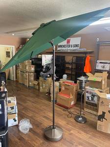 lot 3663 image: Outdoor canteliever umbrella with base