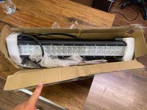 lot 3698 image: LED lightbar