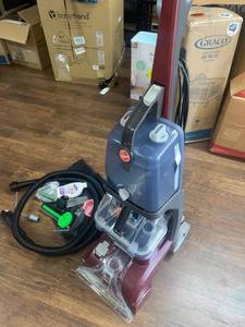 lot 3713 image: Hoover Power Scrub