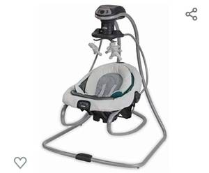 lot 33 image: Graco DuetSoothe Swing and Rocker