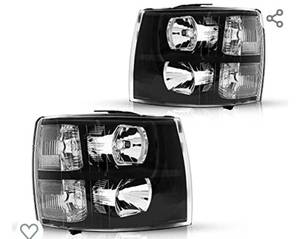 lot 305 image: Silverado Black Housing Headlights from Torchbeam Headlamps Assembly Set for 2007 2008 2009 2010 2011 2012 2013 2014 Silverado 15002500 HD3500 HD Clear Lens Clear Reflector Headlights Pair