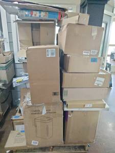 lot 347 image: pallet